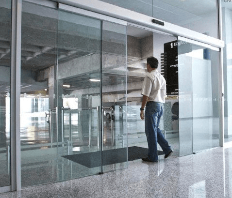Porta Automática com Sensor de Presença